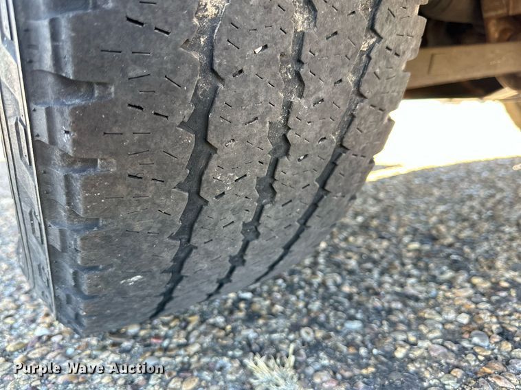 image for item JT9169 2012 Chevrolet Silverado 1500 Crew Cab pickup truck