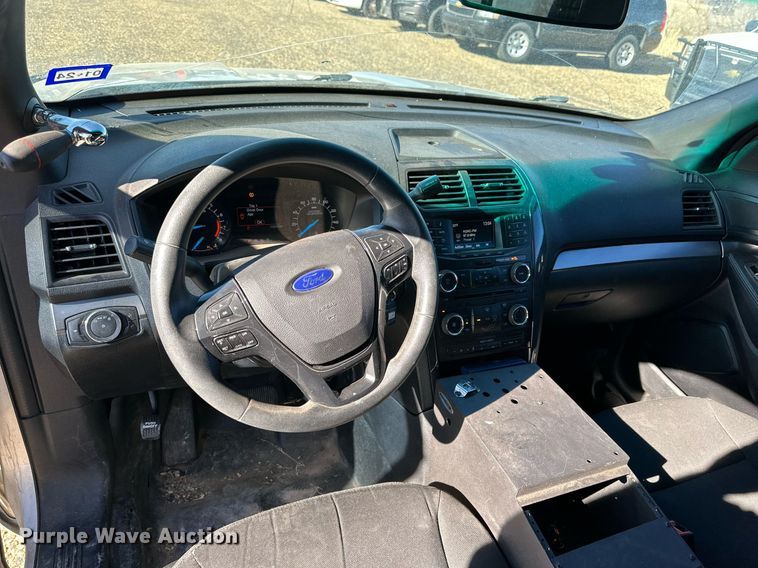 image for item JT9170 2016 Ford Explorer Police Interceptor  SUV