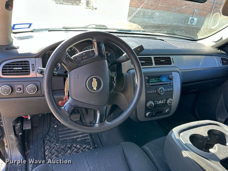 image for item JT9171 2014 Chevrolet Tahoe Police SUV