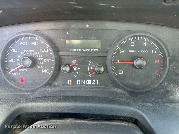 image for item JT9173 2007 Ford Crown Victoria Police Interceptor  