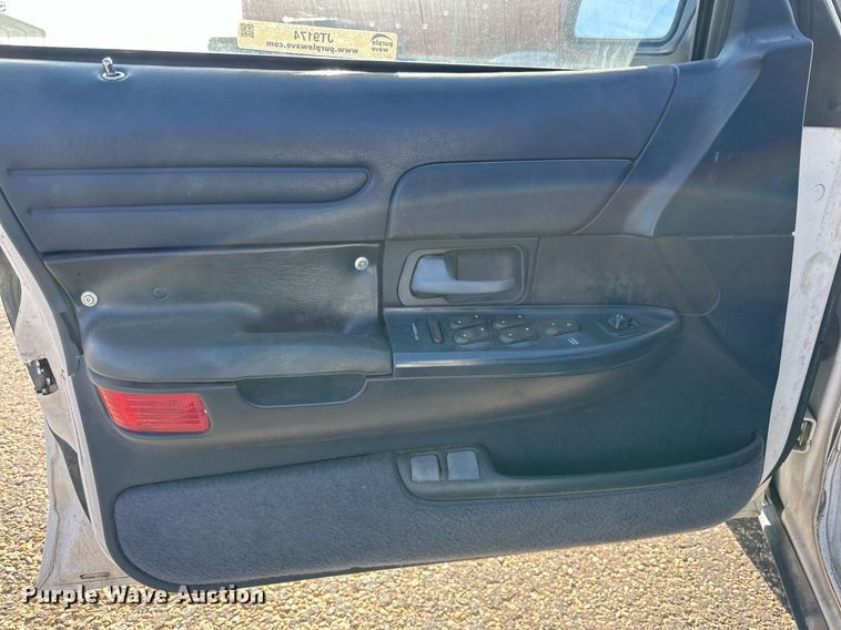 image for item JT9174 1996 Ford Crown Victoria Police Interceptor  