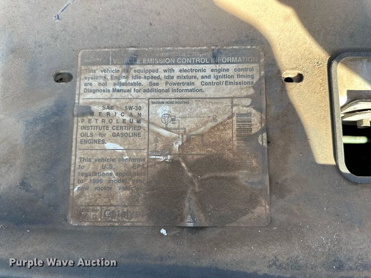 image for item JT9174 1996 Ford Crown Victoria Police Interceptor  