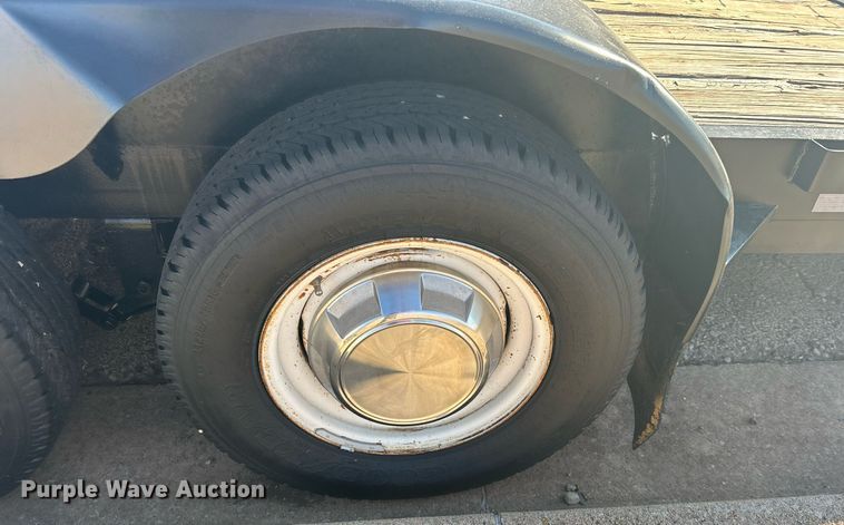 image for item KH9506 Equipment trailer