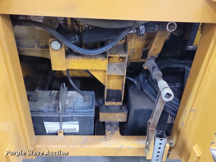 image for item LA9537 Wildcat  M7000MDR snow blower