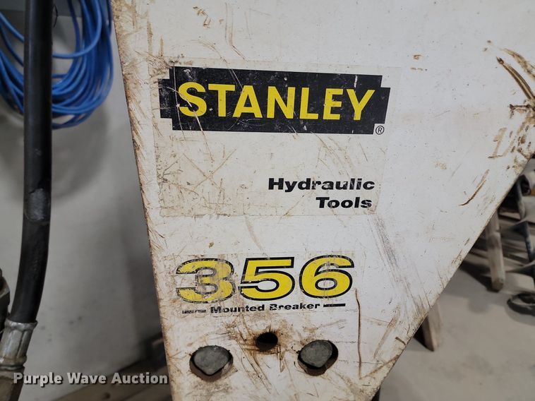 image for item LA9539 Stanley  MB35603  breaker