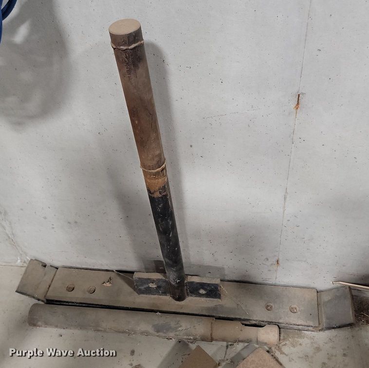 image for item LA9539 Stanley  MB35603  breaker