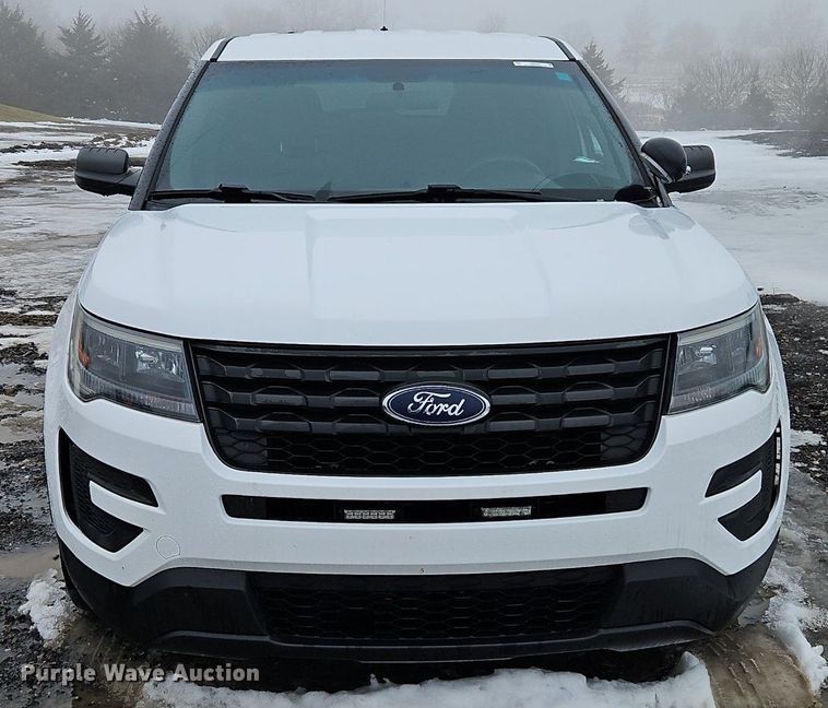 image for item LB9741 2017 Ford Explorer Police Interceptor  SUV