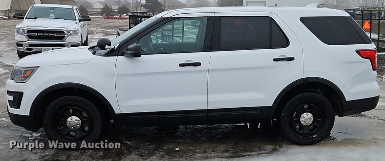 image for item LB9741 2017 Ford Explorer Police Interceptor  SUV