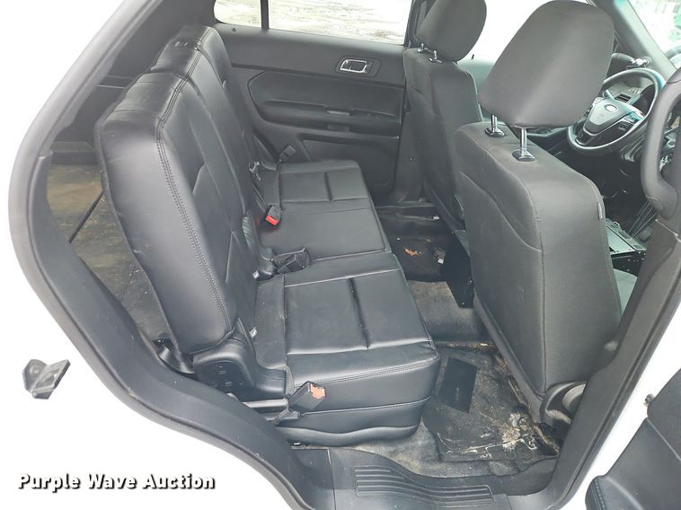 image for item LB9741 2017 Ford Explorer Police Interceptor  SUV