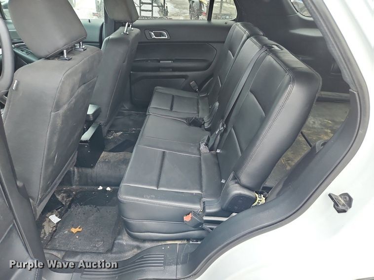 image for item LB9741 2017 Ford Explorer Police Interceptor  SUV