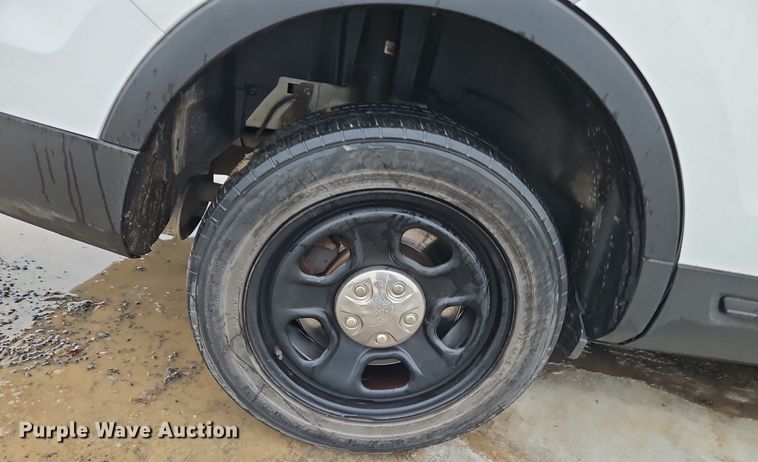 image for item LB9741 2017 Ford Explorer Police Interceptor  SUV