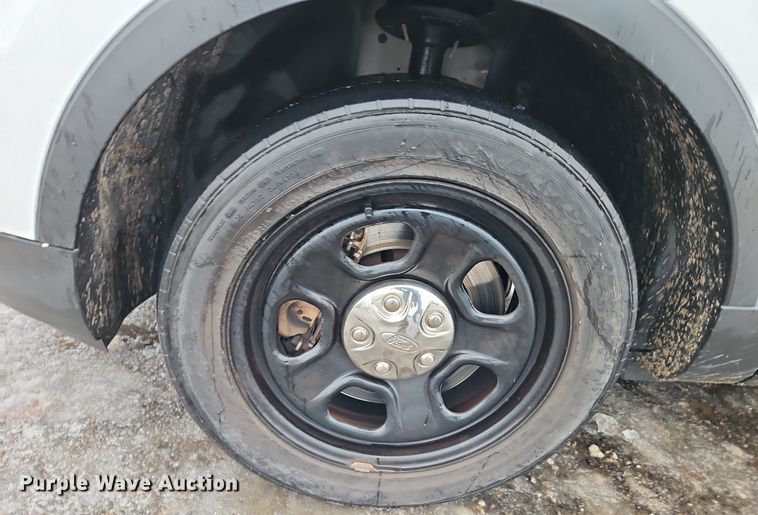 image for item LB9741 2017 Ford Explorer Police Interceptor  SUV