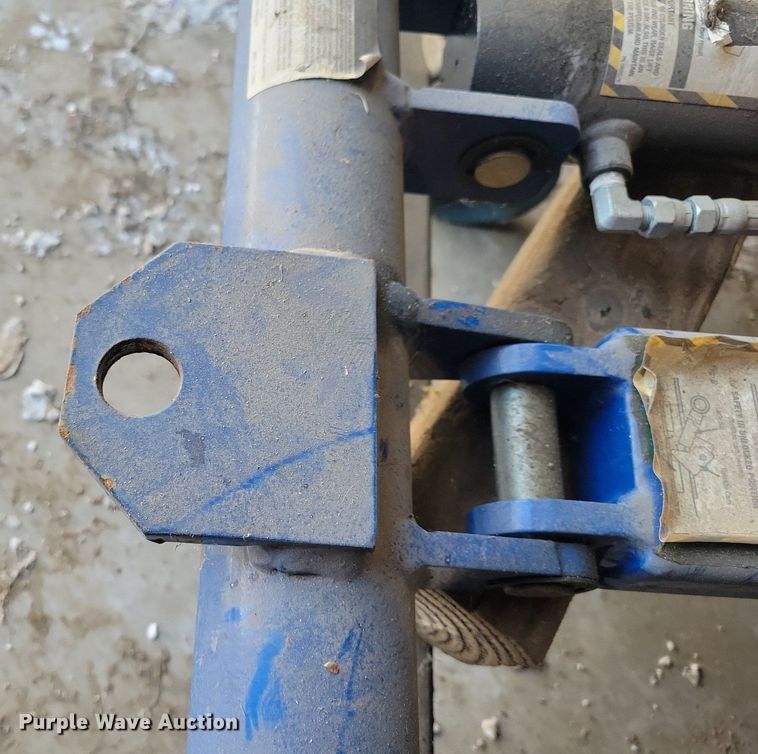 image for item LC9517 2016 BendPak automotive lift 