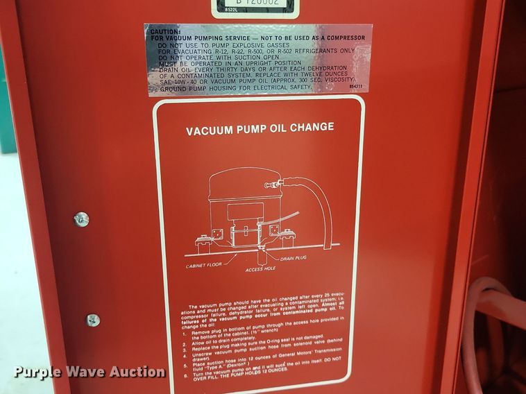 image for item LC9529 Everco Auto Air Service Center III AC charging station