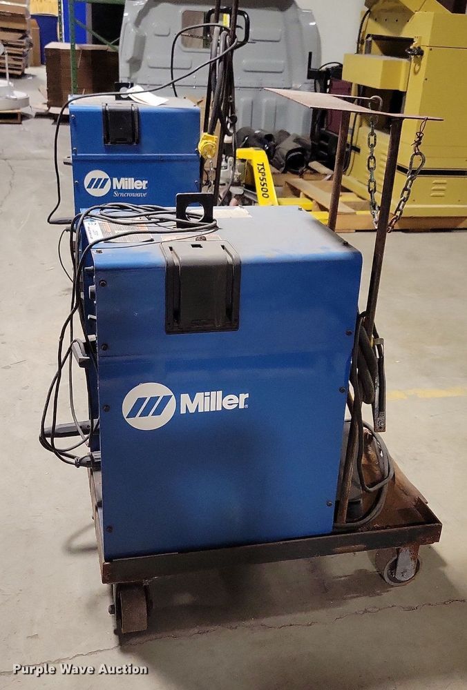 image for item LC9797 Miller Syncrowave 180SD welder