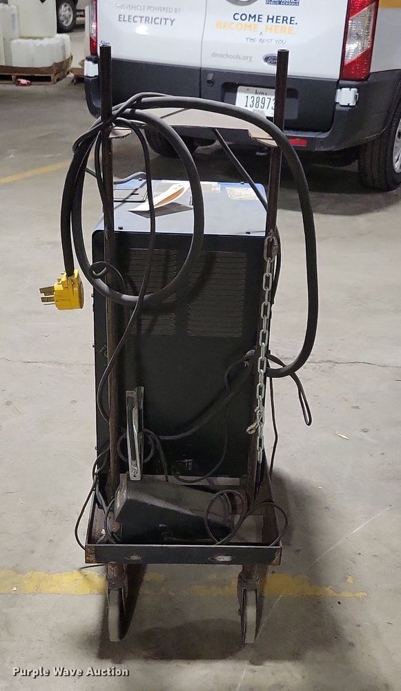 image for item LC9798 Miller Syncrowave 180SD  welder