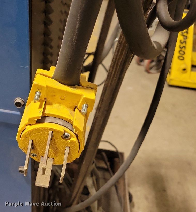 image for item LC9798 Miller Syncrowave 180SD  welder