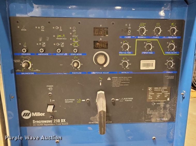 image for item LC9799 Miller Syncrowave 250DX welder