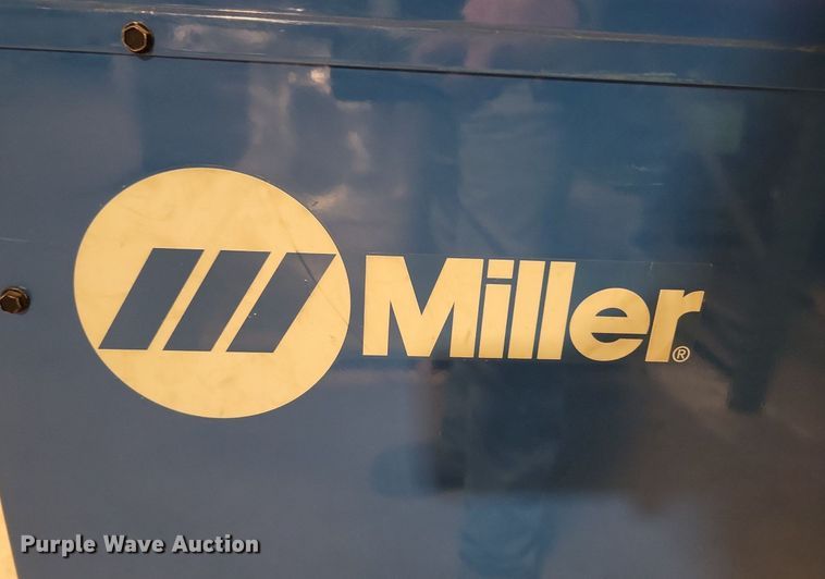 image for item LC9799 Miller Syncrowave 250DX welder