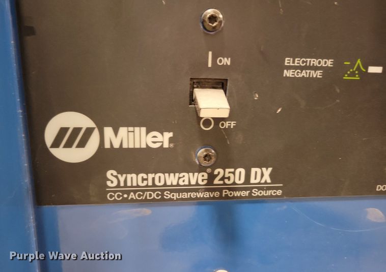 image for item LC9799 Miller Syncrowave 250DX welder