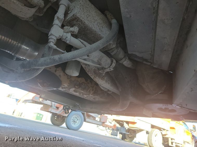 image for item LC9813 2007 Blue Bird school bus