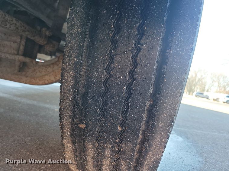 image for item LC9813 2007 Blue Bird school bus