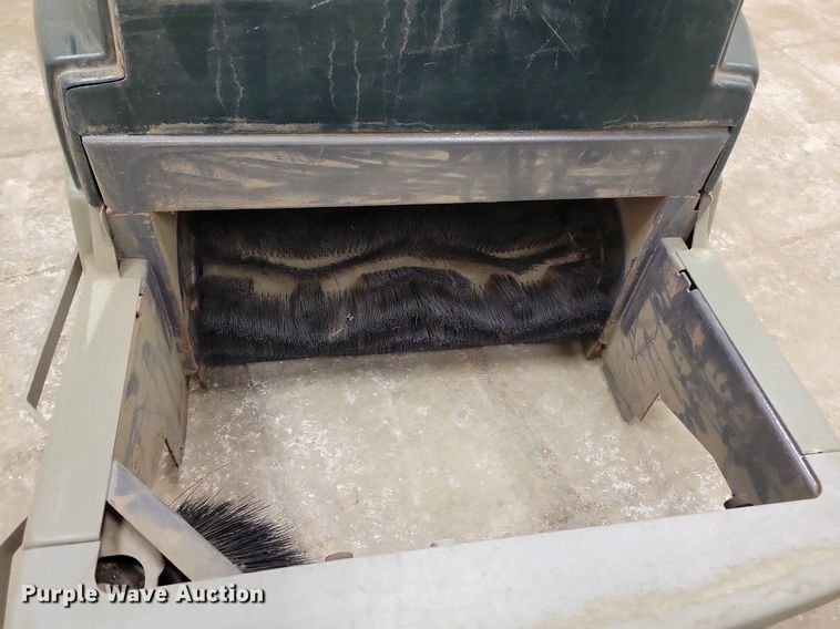 image for item LC9814 Scout 28 611667 floor scrubber