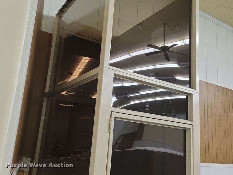 image for item LC9815 Access handicap elevator