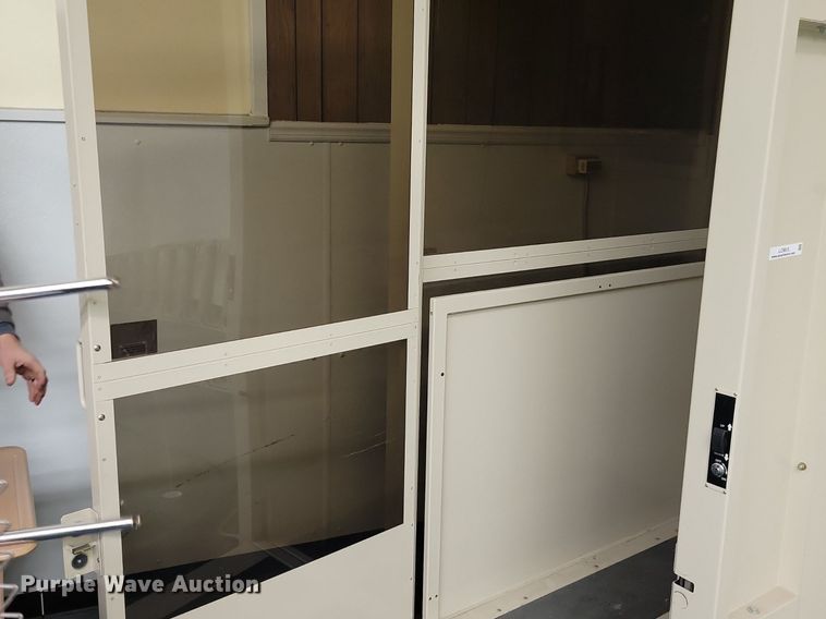 image for item LC9815 Access handicap elevator