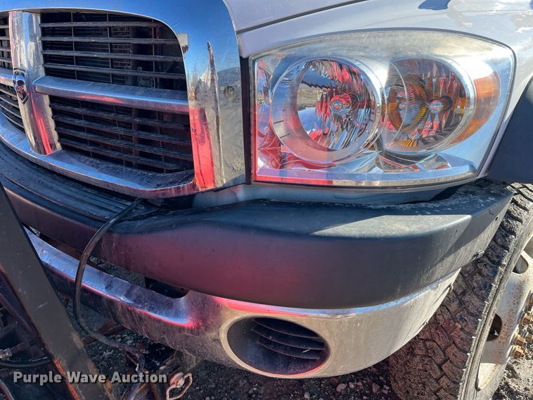 image for item LD9935 2009 Dodge Ram 5500 dump truck