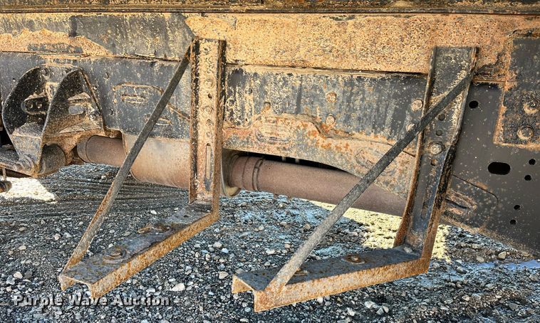 image for item LD9935 2009 Dodge Ram 5500 dump truck