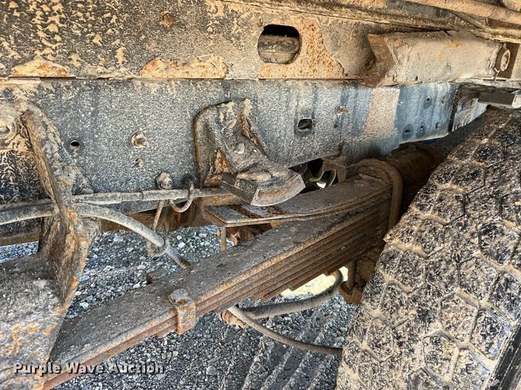 image for item LD9935 2009 Dodge Ram 5500 dump truck