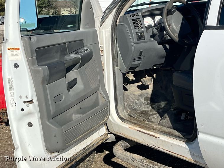 image for item LD9935 2009 Dodge Ram 5500 dump truck