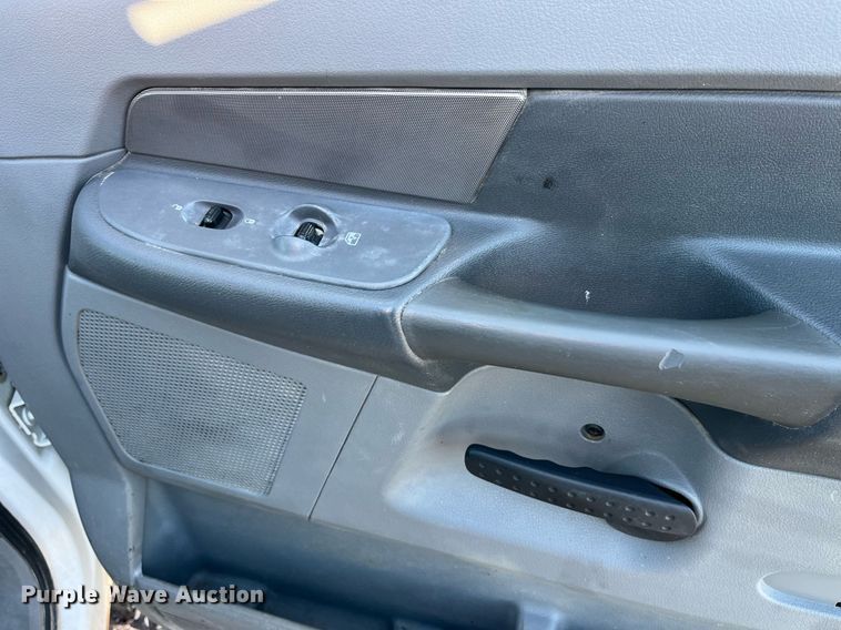 image for item LD9935 2009 Dodge Ram 5500 dump truck