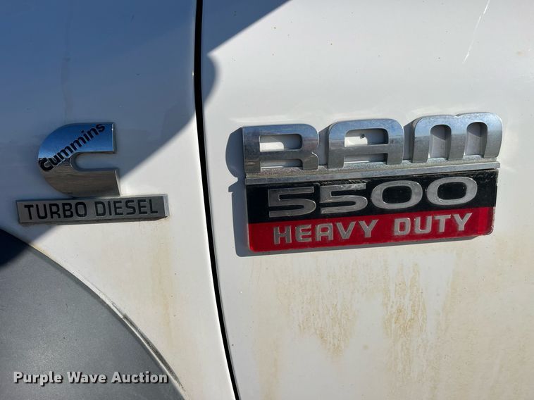 image for item LD9935 2009 Dodge Ram 5500 dump truck