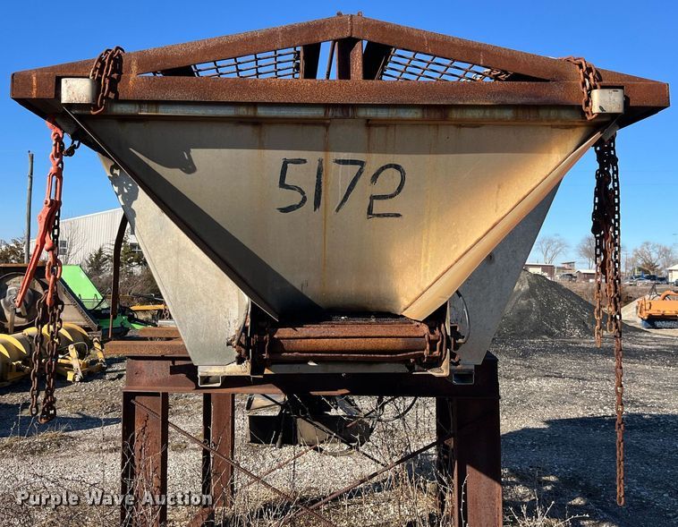 image for item LD9935 2009 Dodge Ram 5500 dump truck