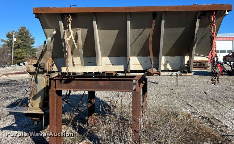 image for item LD9935 2009 Dodge Ram 5500 dump truck