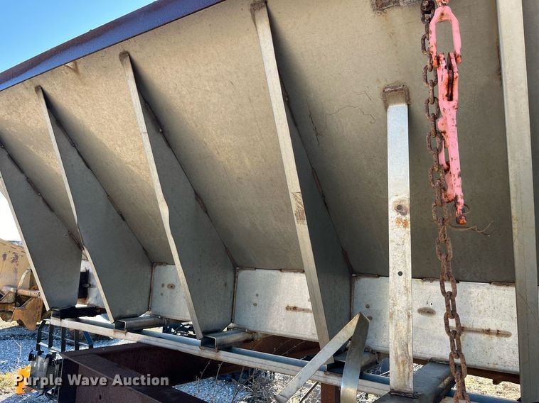 image for item LD9935 2009 Dodge Ram 5500 dump truck