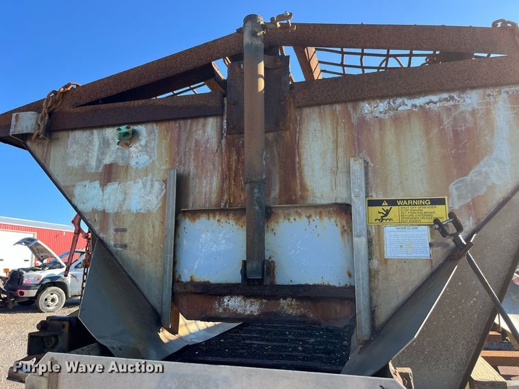 image for item LD9935 2009 Dodge Ram 5500 dump truck