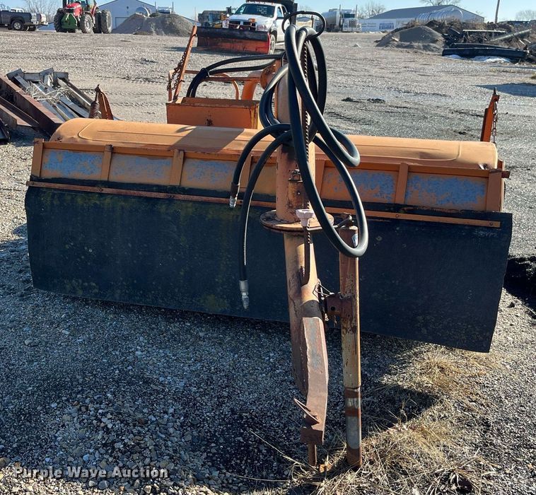 image for item LD9936 W.E. Grace MB 105 E broom