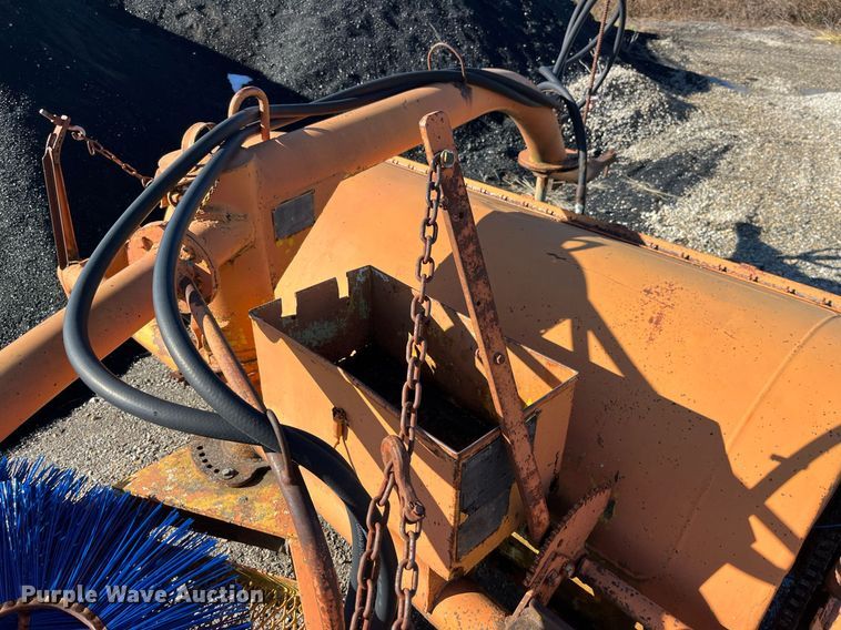 image for item LD9936 W.E. Grace MB 105 E broom