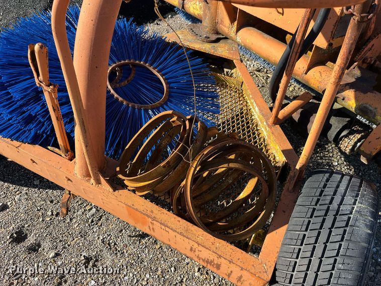 image for item LD9936 W.E. Grace MB 105 E broom