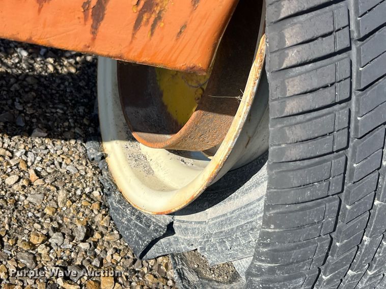 image for item LD9936 W.E. Grace MB 105 E broom