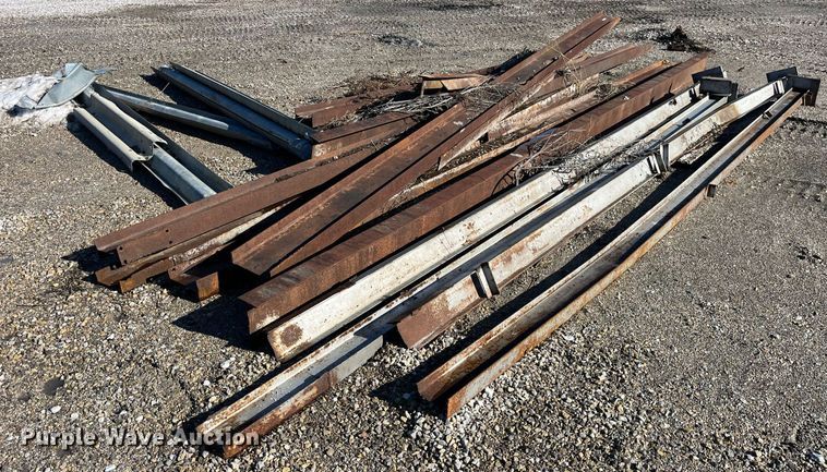 image for item LD9937 Approximately 20 I-beams