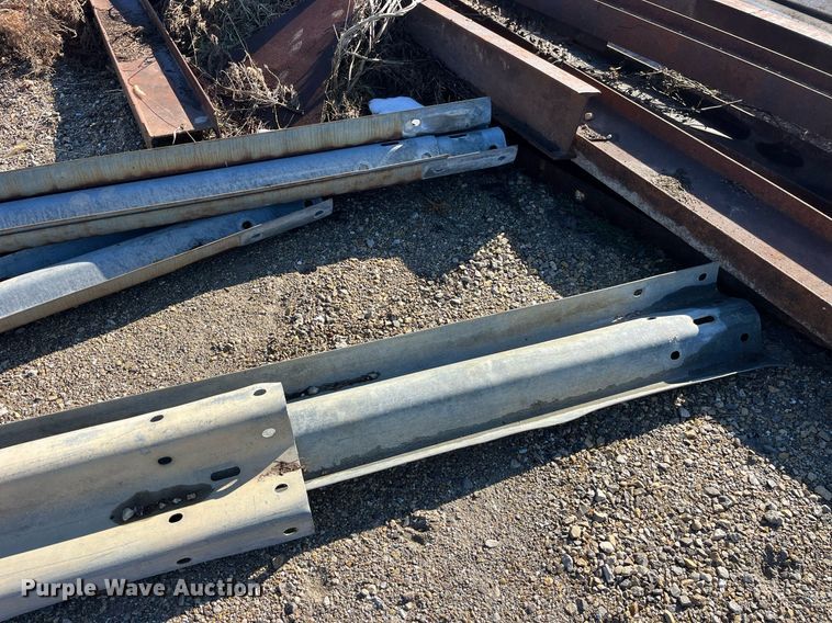 image for item LD9937 Approximately 20 I-beams