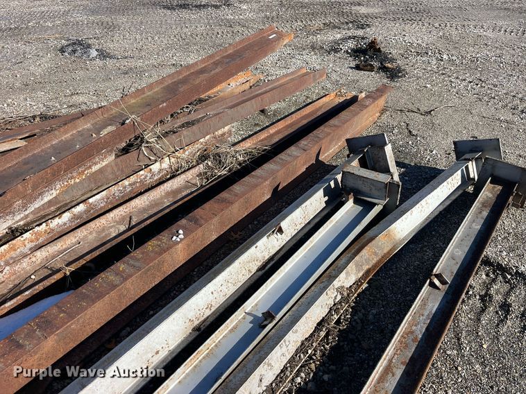 image for item LD9937 Approximately 20 I-beams