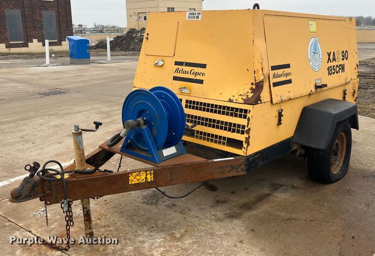 image for item LD9938 1993 Atlas Copco XAS90JD air compressor