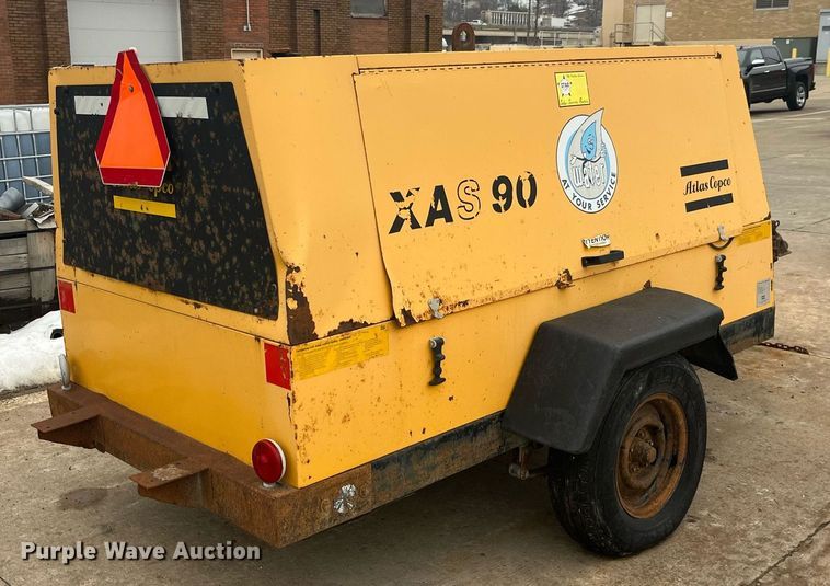 image for item LD9938 1993 Atlas Copco XAS90JD air compressor