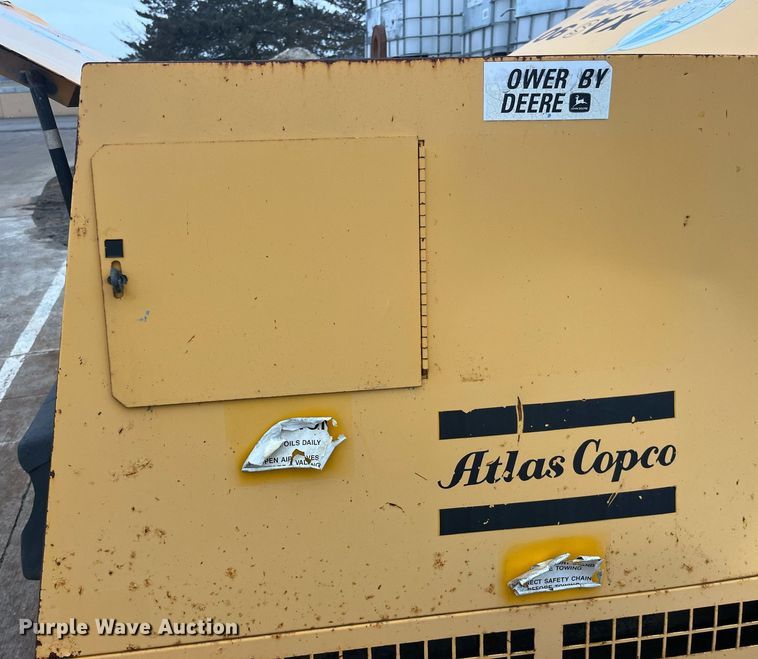image for item LD9938 1993 Atlas Copco XAS90JD air compressor
