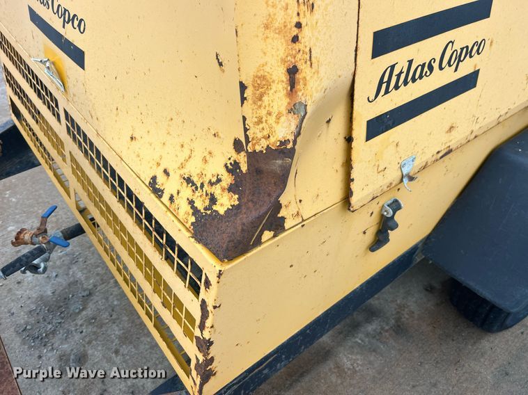 image for item LD9938 1993 Atlas Copco XAS90JD air compressor